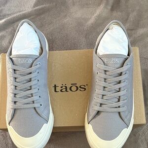 Taos One Vision Gray Canvas Sneakers